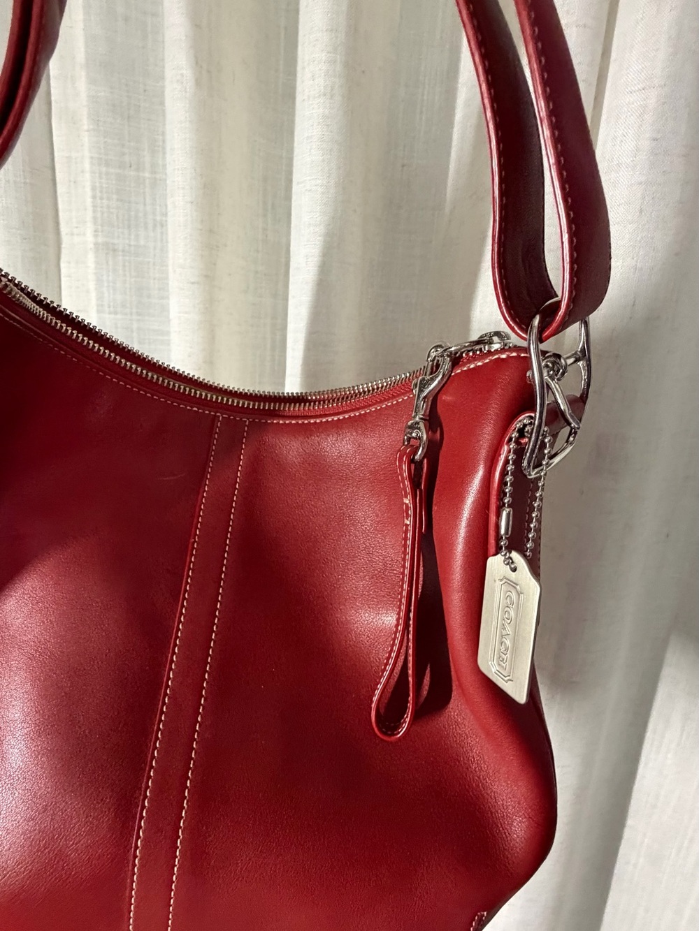 Coach Red Leather Shoulder Bag - Picture 4 of 8